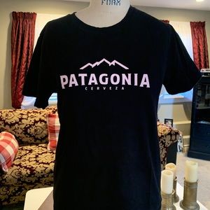 Patagonia mens shirt size small